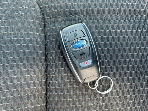 Used 2022 Subaru Forester Premium image 33