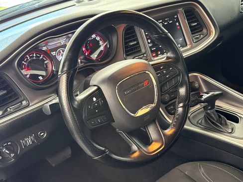 Used 2022 Dodge Challenger SXT w/ Blacktop Package AWD/4WD image 13