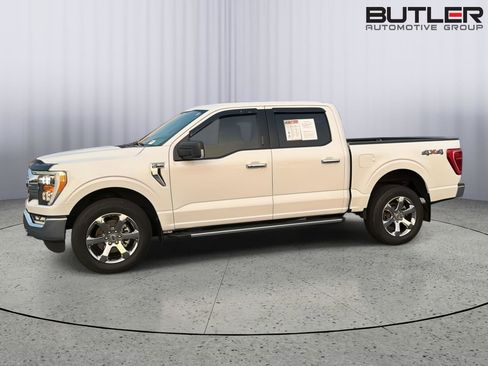 Used 2022 Ford F150 XLT w/ Equipment Group 302A High AWD/4WD image 3