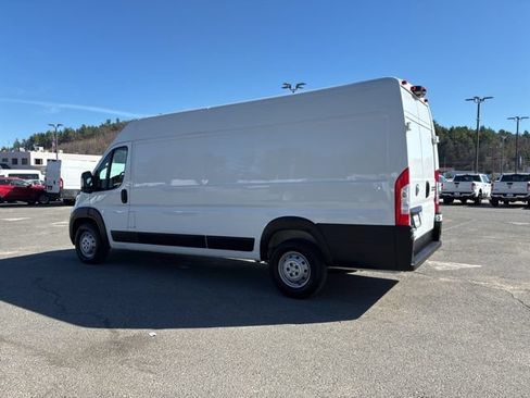 Used 2023 RAM ProMaster 3500 w/ Driver Convenience Group FWD image 6