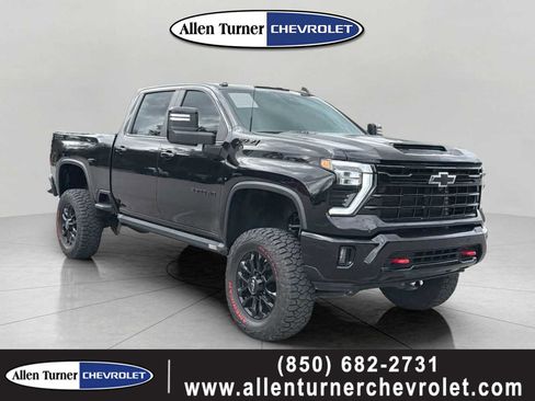 Used 2025 Chevrolet Silverado 3500 LT w/ Trail Boss Package image 1