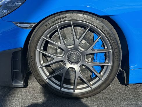 Used 2023 Porsche 718 Cayman GT4 RS image 13