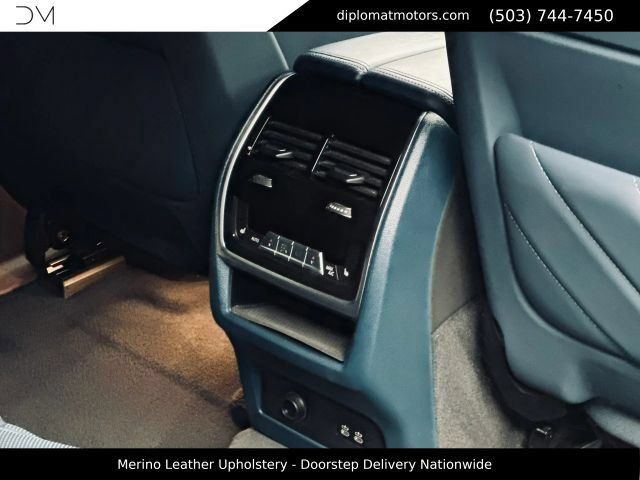 Used 2023 BMW XM AWD/4WD image 22