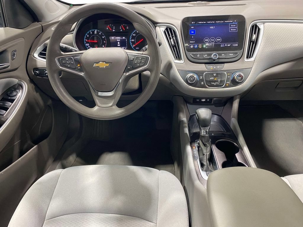 Used 2023 Chevrolet Malibu LS FWD image 12