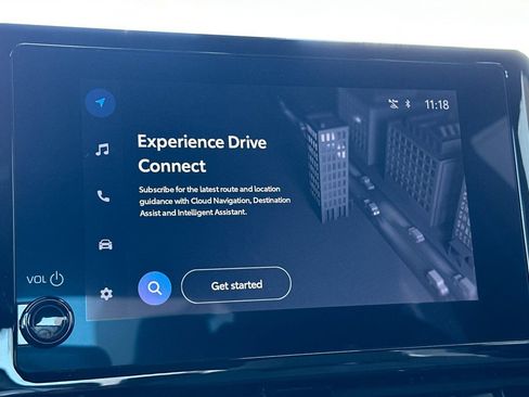 Certified 2025 Toyota Corolla SE w/ Convenience Package image 18