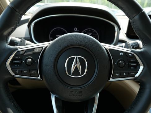 Used 2024 Acura MDX SH-AWD w/ Advance Package image 25