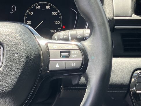 Used 2025 Honda Pilot Touring image 22