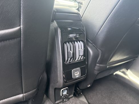 Used 2025 Jeep Compass Limited AWD/4WD image 26