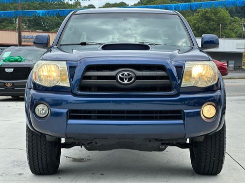 Used 2006 Toyota Tacoma PreRunner RWD image 2