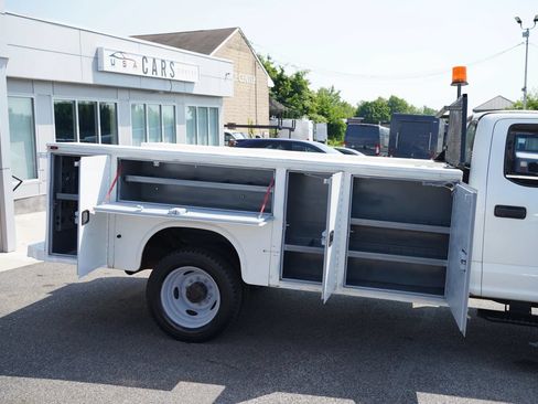 Used 2018 Ford F450 XL w/ Power Equipment Group RWD image 16