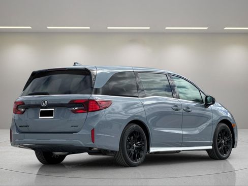 New 2026 Honda Odyssey Sport-L image 4