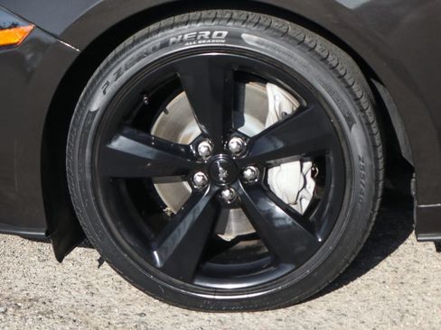 Used 2021 Ford Mustang GT Premium w/ Black Accent Package RWD image 41