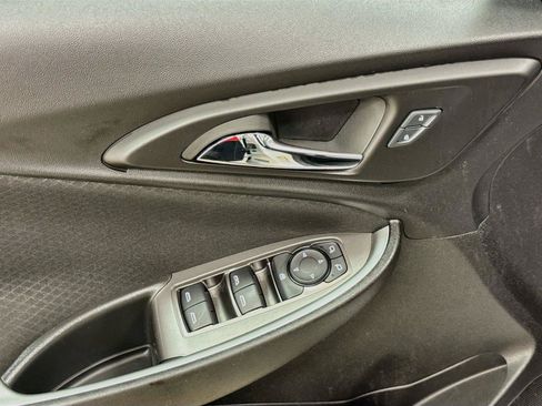 Used 2024 Chevrolet Malibu LT FWD image 17