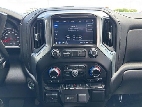 Used 2022 Chevrolet Silverado 2500 LT w/ Convenience Package AWD/4WD image 16