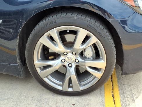 Used 2016 INFINITI Q70 L 3.7 w/ Technology Package image 4