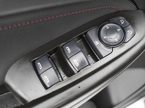 Used 2023 Chevrolet TrailBlazer RS image 20