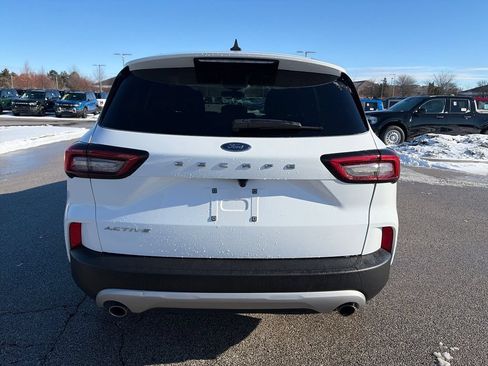 Used 2025 Ford Escape Active FWD image 6