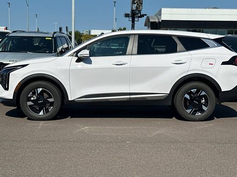 Certified 2026 Kia Sportage LX w/ LX Convenience Package AWD/4WD image 7