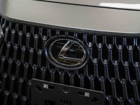 Used 2024 Lexus NX 350h AWD image 8