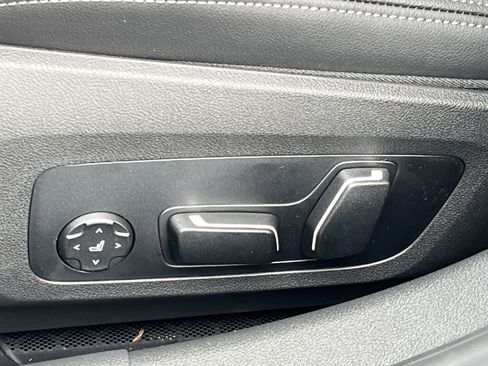 New 2026 BMW 330i 330i w/ M Sport Package image 19