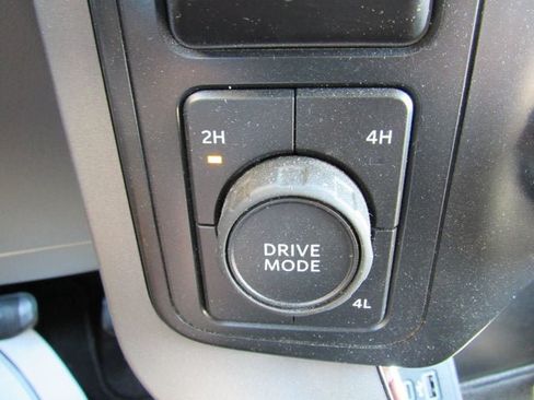 Used 2022 Ford F150 XLT w/ Equipment Group 302A High AWD/4WD image 19
