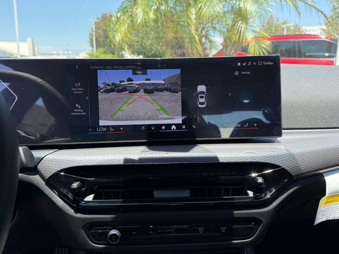 New 2026 BMW 330i Sedan RWD image 27