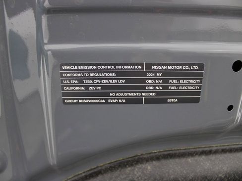 Used 2024 Nissan Ariya FWD image 37