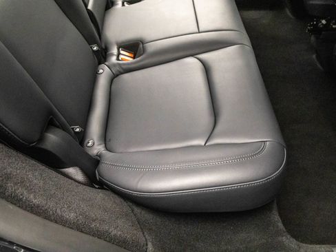 Used 2024 Tesla Model Y Long Range image 24