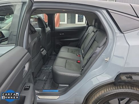 Used 2023 Nissan Ariya AWD image 24