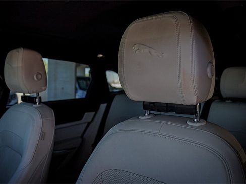 Used 2022 Jaguar F-PACE S image 13