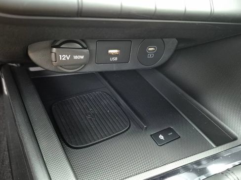 New 2026 Hyundai Elantra SEL Sport FWD image 25