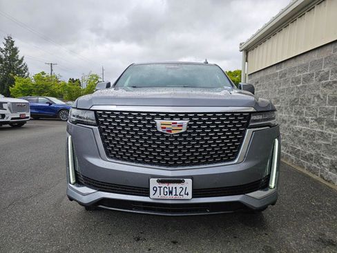 Used 2021 Cadillac Escalade Premium Luxury w/ LPO, Floor Liner Package AWD/4WD image 12