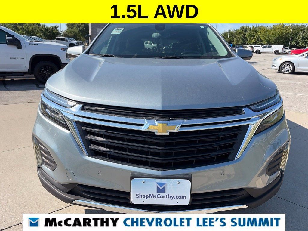 Used 2024 Chevrolet Equinox LT AWD/4WD image 3