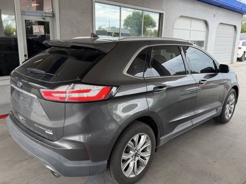 Used 2019 Ford Edge Titanium w/ Equipment Group 301A FWD image 8