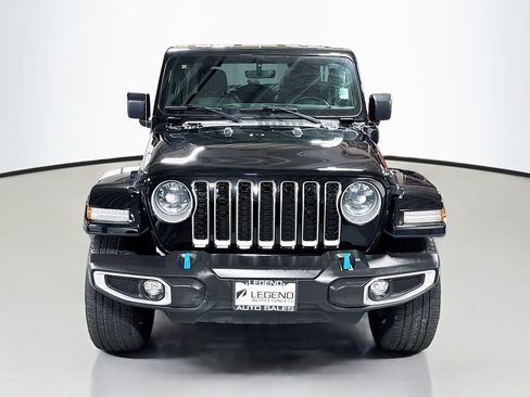 Used 2023 Jeep Wrangler Unlimited Sahara w/ Cold Weather Group image 2