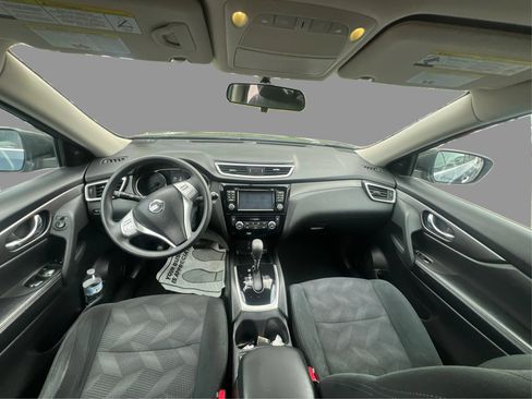 Used 2016 Nissan Rogue SV w/ SV Premium Package AWD/4WD image 26