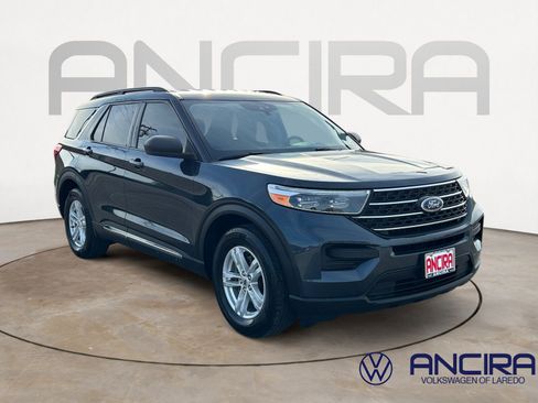 Used 2023 Ford Explorer XLT RWD image 1