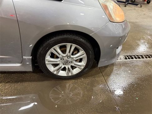 Used 2009 Honda Fit Sport image 19