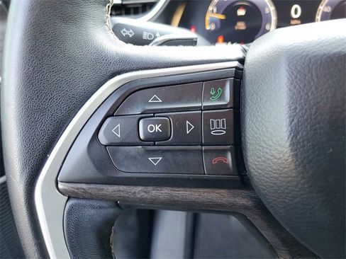 Used 2022 Jeep Grand Cherokee L Limited image 28