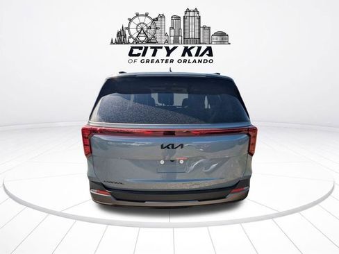 New 2027 Kia Carnival SX FWD image 5