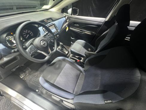 New 2025 Nissan Versa SV w/ Trunk Package image 33