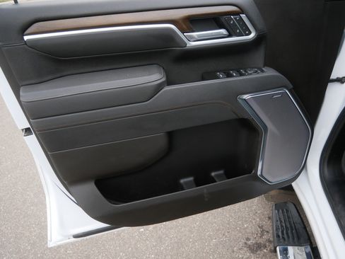 Used 2025 Chevrolet Silverado 3500 High Country w/ Technology Package image 23