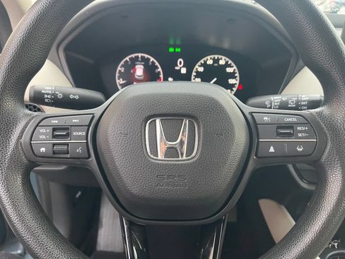 Used 2024 Honda HR-V LX image 15