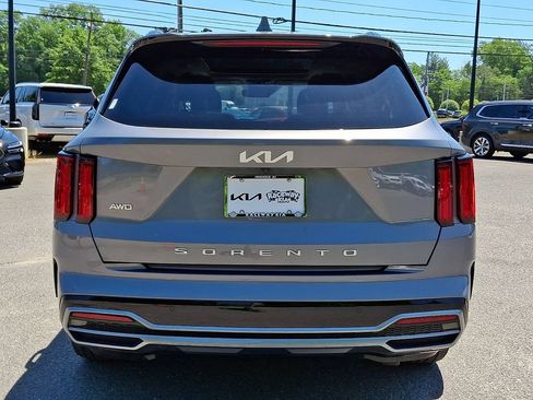 Used 2022 Kia Sorento SX AWD/4WD image 5