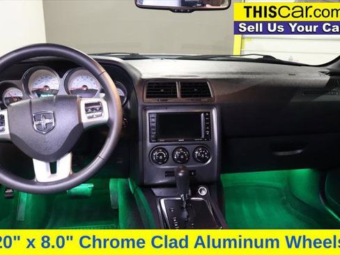 Used 2014 Dodge Challenger R/T image 16