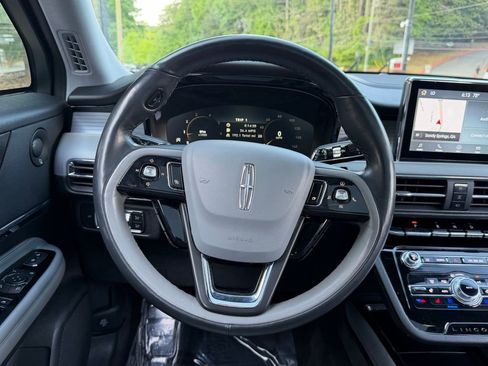 Used 2022 Lincoln Corsair Reserve w/ Equipment Group 201A AWD/4WD image 42