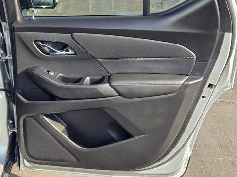 Used 2022 Chevrolet Traverse Premier w/ Redline Edition image 10