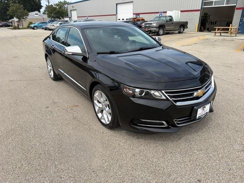 Used 2017 Chevrolet Impala Premier FWD image 2