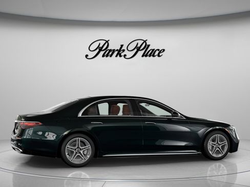 New 2026 Mercedes-Benz S 580 4MATIC Sedan image 24
