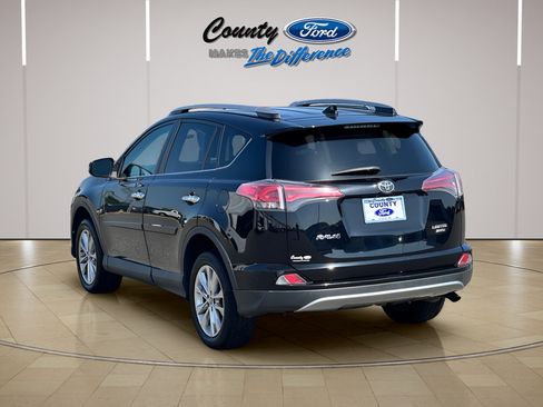 Used 2018 Toyota RAV4 Limited w/ All Weather Liner Package AWD/4WD image 8